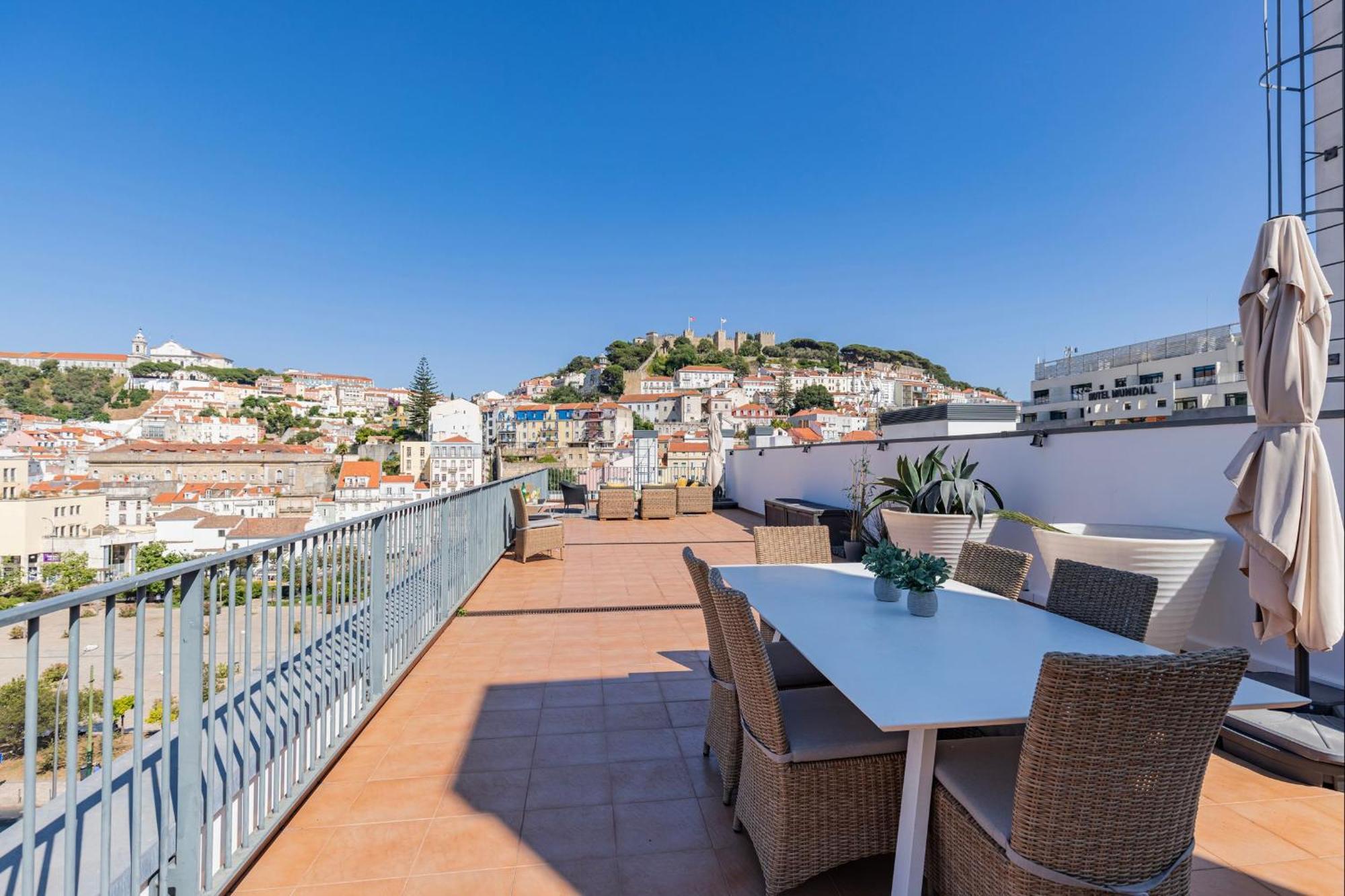 Lovelystay - Breathtaking Panorama - Luxurious Penthouse! Lisbon Exterior photo