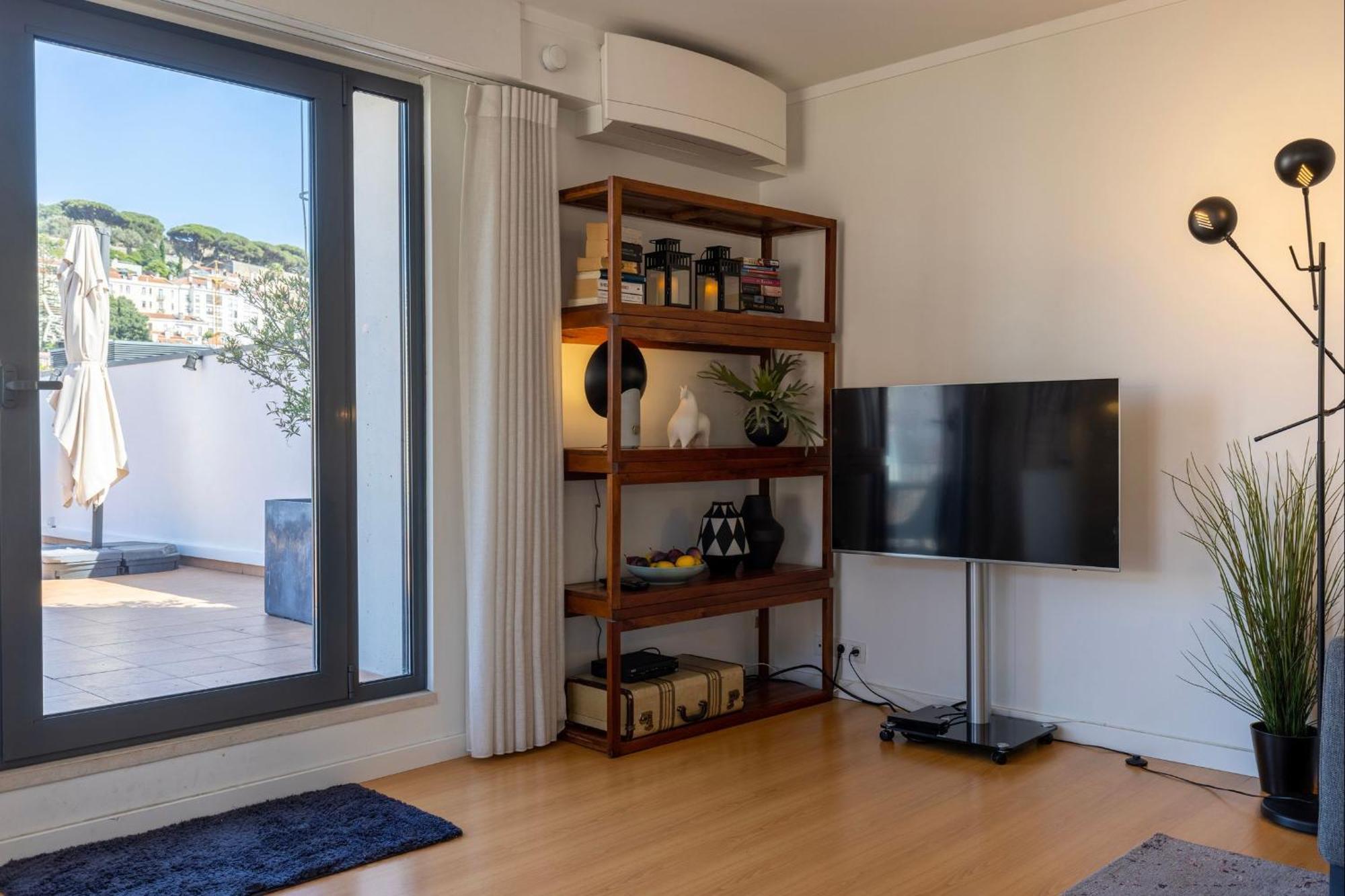 Lovelystay - Breathtaking Panorama - Luxurious Penthouse! Lisbon Exterior photo
