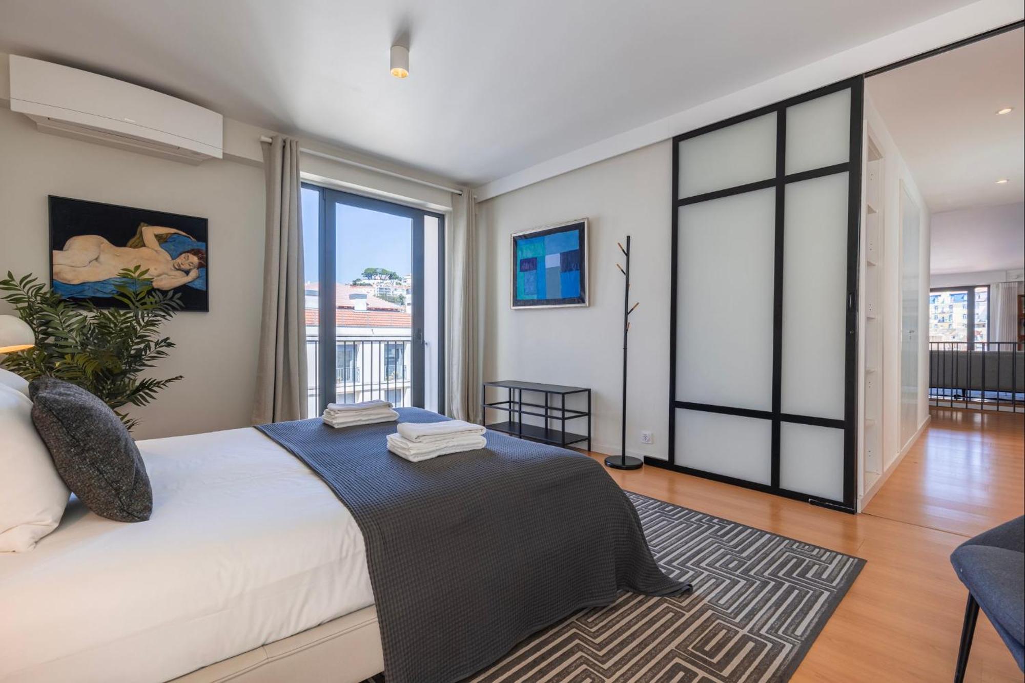 Lovelystay - Breathtaking Panorama - Luxurious Penthouse! Lisbon Exterior photo