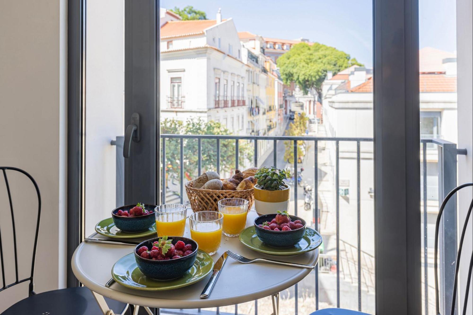 Lovelystay - Breathtaking Panorama - Luxurious Penthouse! Lisbon Exterior photo